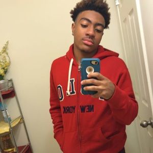 Meet your Posher, Darian